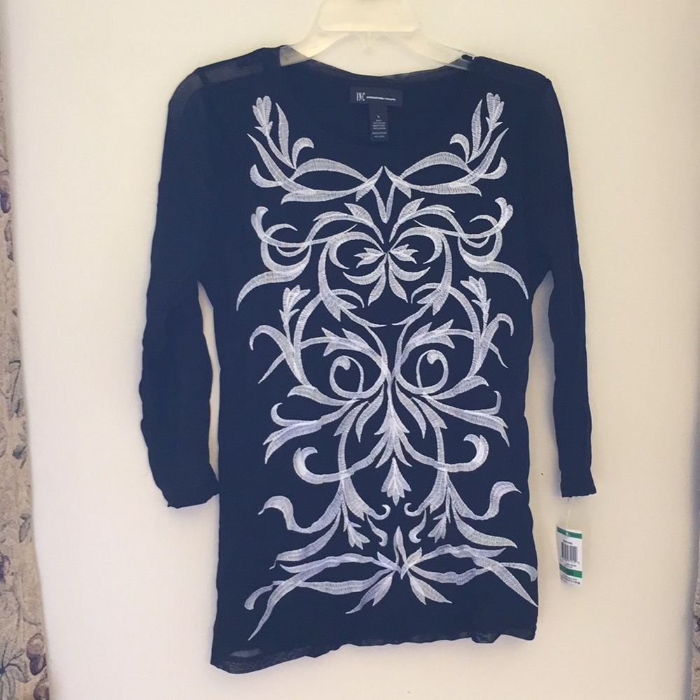 NWT 3/4 sleeve blouse